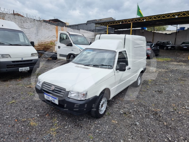 FIAT FIORINO IE; 2005/2005; BRANCA; GASOLINA