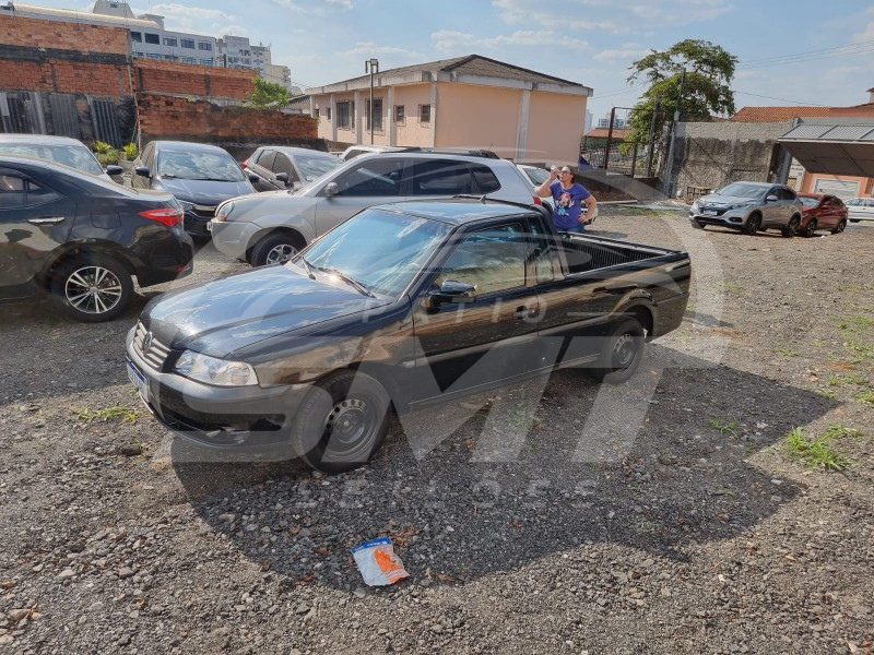 VW SAVEIRO 1.6 SUPER SURF; 2003/2004; PRETA; ALCO.GASOL
