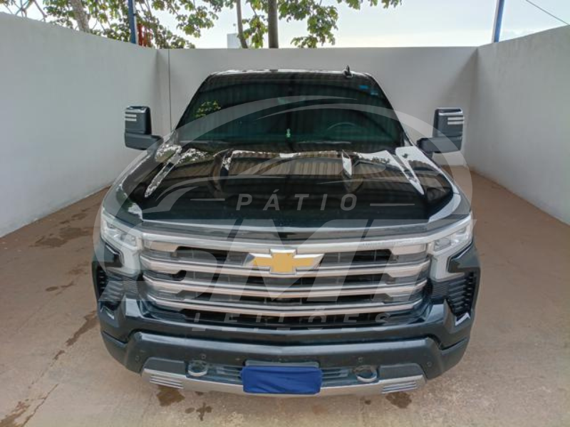 CHEVROLET - SILVERADO HC PRETA 2023/2024 GASOLINA