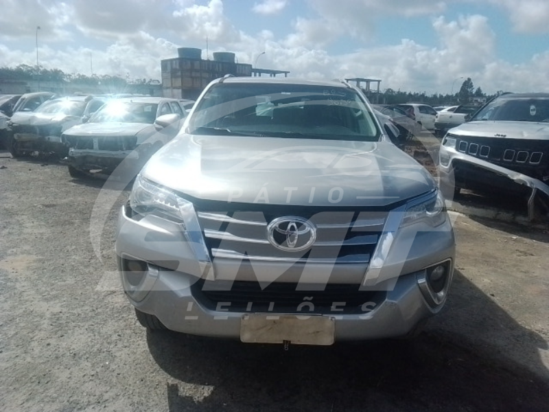 TOYOTA - HILUX SWSRXA4FD PRATA 2016/2016 DIESEL