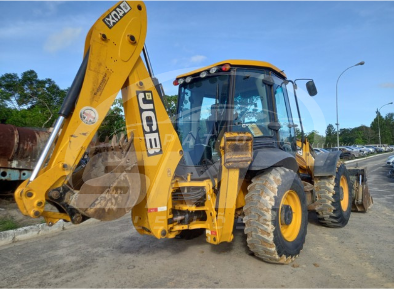 JCB 4CX 2021