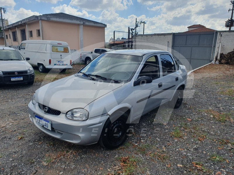 GM CORSA CLASSIC; 2003/2003; PRATA; GASOLINA